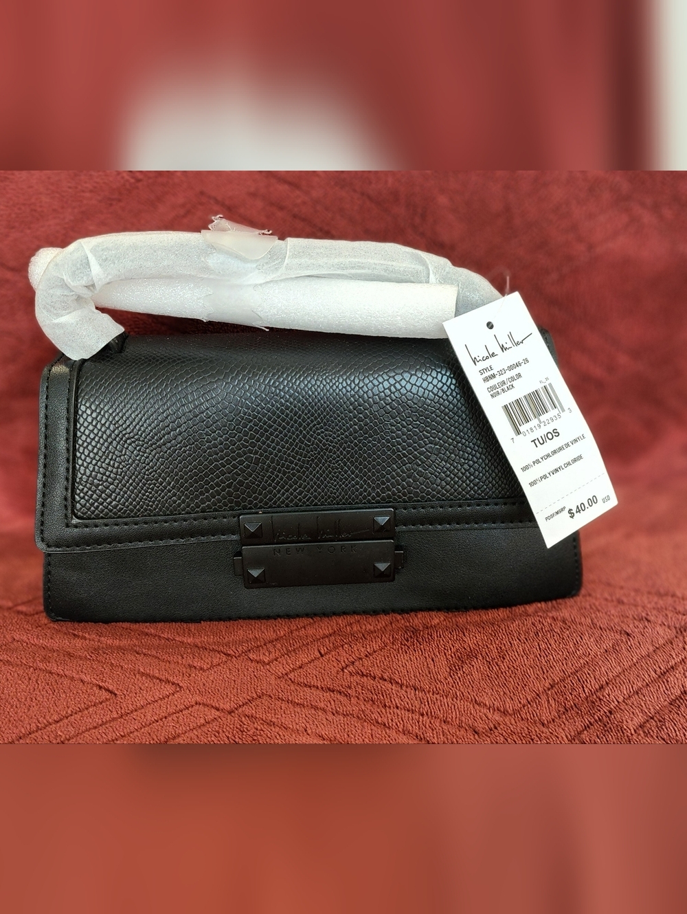 Sleek & Versatile Nicole Miller Black Pebbled Crossbody Bag NWT